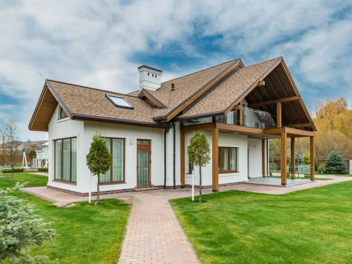 Local roofing contractor Local roofing contractor